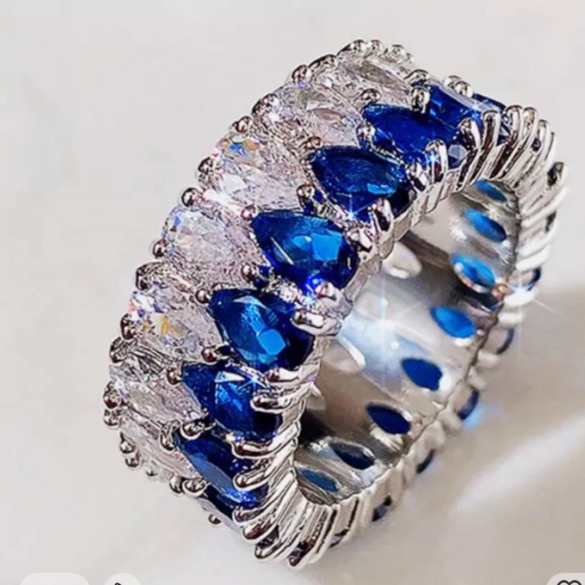 14k White Gold Finish Whit Blue Sapphire Ring Size 8 48$